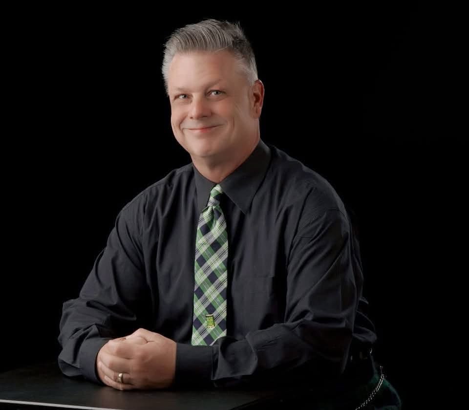 Formal portrait of Pump Operator Steven Dorsey